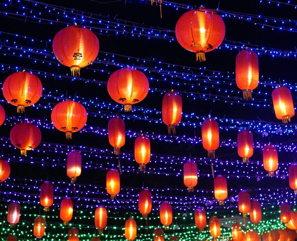 eka-p-amdela-lunar new year-unsplash